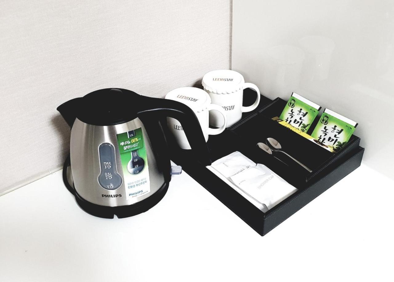 Geoje Leein Stay Hotel Екстер'єр фото