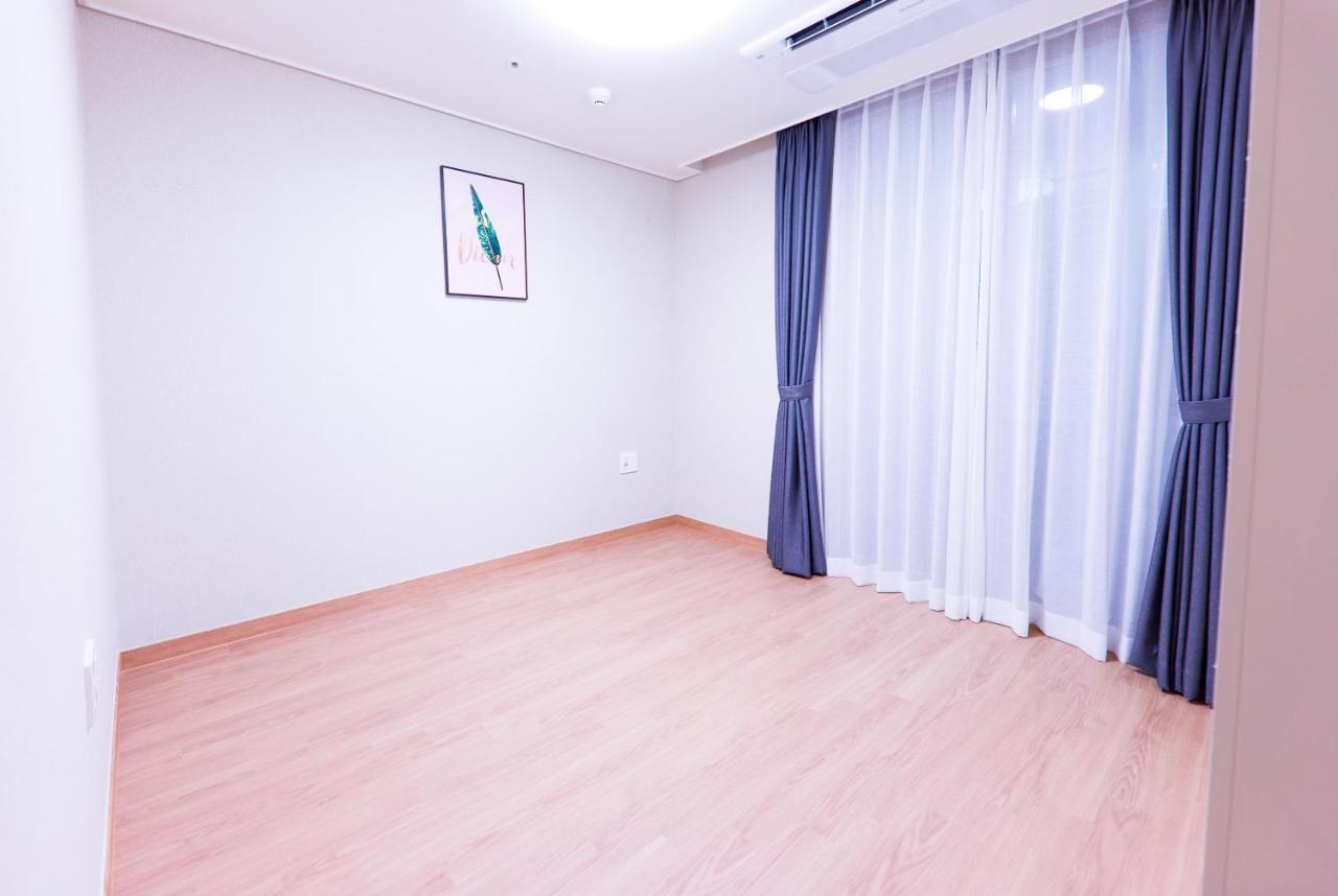 Geoje Leein Stay Hotel Екстер'єр фото